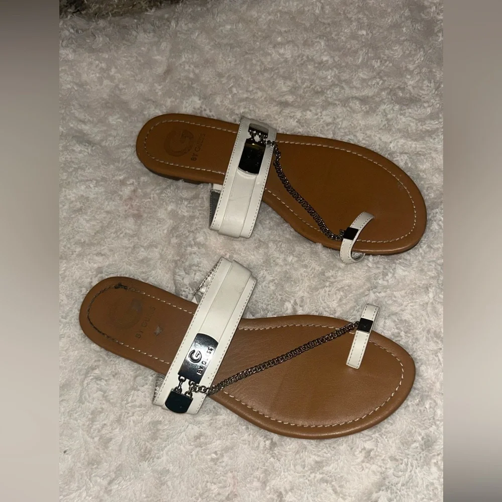 GUESS White Sandals with Silver Chain Accent - Picture 2 of 6